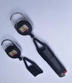 Merkloos Aanstekerhouder (intrekbaar) Met Koord EXCL Aansteker -Beste Barbecue Grill winkel 1044x1200 1