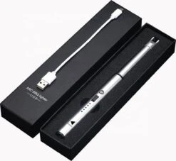 Oplaadbare Lange Dunne Elektrische Aansteker - Duurzame Plasma Aansteker - Inclusief Cadeauverpakking - BBQ – Kaarsen – Zilver -Beste Barbecue Grill winkel 1200x1101