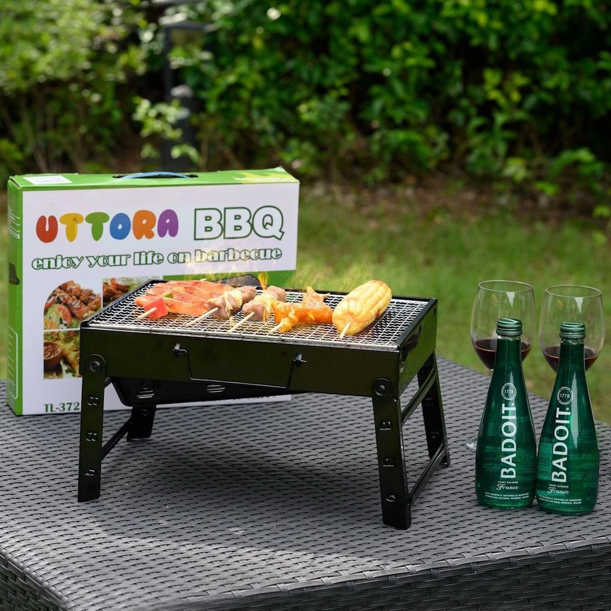 Merkloos Decopatent® Portable Houtskool BBQ - Barbecue - Inklapbaar - Barbecue Houtskool - Tafel Grill - Camping - Strand - Festival - Park 9 Merkloos Decopatent® Portable Houtskool BBQ - Barbecue - Inklapbaar - Barbecue Houtskool - Tafel Grill - Camping - Strand - Festival - Park - Afbeelding 9