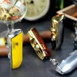 Cohiba® Sigarenaansteker - Sigarenboor - Sigaren - Sigaar - Cohiba Aansteker - Sigarenboor - Sigaren Accessoires - Sigarenknipper - Sigaar Aansteker - Cohiba - Incl. Luxe Geschenkdoos - Rood 26 Cohiba® Sigarenaansteker - Sigarenboor - Sigaren - Sigaar - Cohiba Aansteker - Sigarenboor - Sigaren Accessoires - Sigarenknipper - Sigaar Aansteker - Cohiba - Incl. Luxe Geschenkdoos - Rood -Beste Barbecue Grill winkel 1200x1200 421