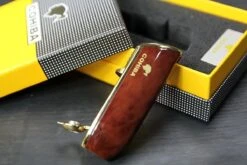 Cohiba® Sigarenaansteker - Sigarenboor - Sigaren - Sigaar - Cohiba Aansteker - Sigarenboor - Sigaren Accessoires - Sigarenknipper - Sigaar Aansteker - Cohiba - Incl. Luxe Geschenkdoos - Rood 19 Cohiba® Sigarenaansteker - Sigarenboor - Sigaren - Sigaar - Cohiba Aansteker - Sigarenboor - Sigaren Accessoires - Sigarenknipper - Sigaar Aansteker - Cohiba - Incl. Luxe Geschenkdoos - Rood -Beste Barbecue Grill winkel 1200x800 44