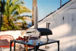 Ooni Fyra 12 Houtpellets Gestookte Pizzaoven -Beste Barbecue Grill winkel 1200x801 4