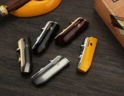 Cohiba® Sigarenaansteker - Sigarenboor - Sigaren - Sigaar - Cohiba Aansteker - Sigarenboor - Sigaren Accessoires - Sigarenknipper - Sigaar Aansteker - Cohiba - Incl. Luxe Geschenkdoos - Zwart 11 Cohiba® Sigarenaansteker - Sigarenboor - Sigaren - Sigaar - Cohiba Aansteker - Sigarenboor - Sigaren Accessoires - Sigarenknipper - Sigaar Aansteker - Cohiba - Incl. Luxe Geschenkdoos - Zwart -Beste Barbecue Grill winkel 1200x934 3